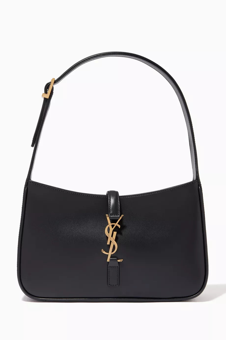 Le 5 À 7 Hobo Bag in Smooth Leather