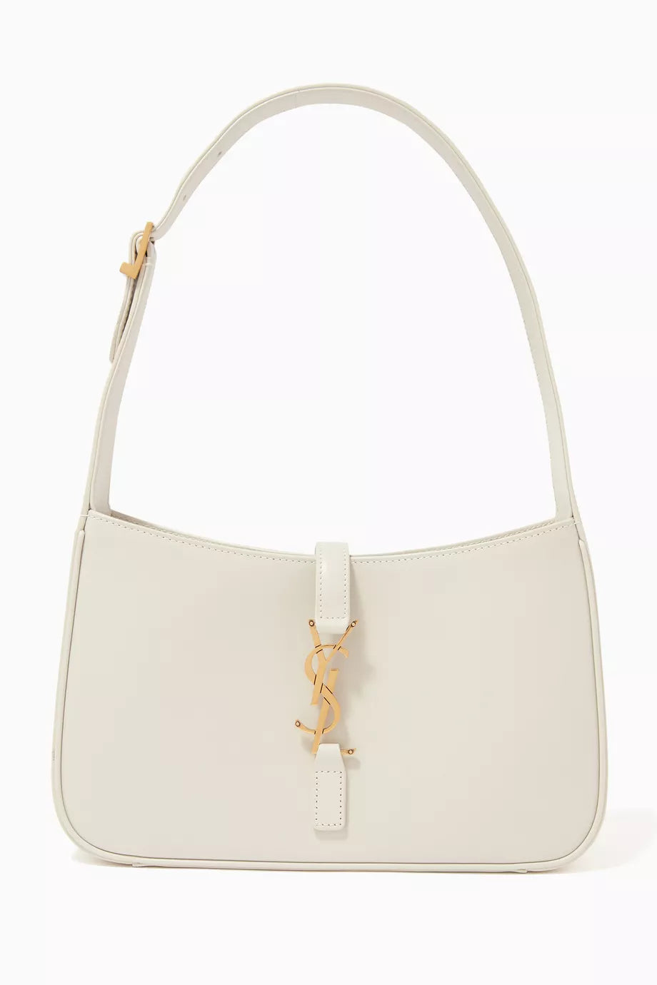 Le 5 À 7 Hobo Bag in Smooth Leather