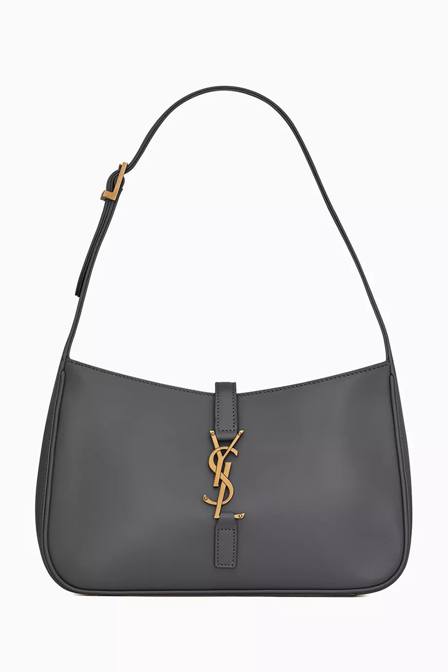 Le 5 À 7 Hobo Bag in Smooth Leather