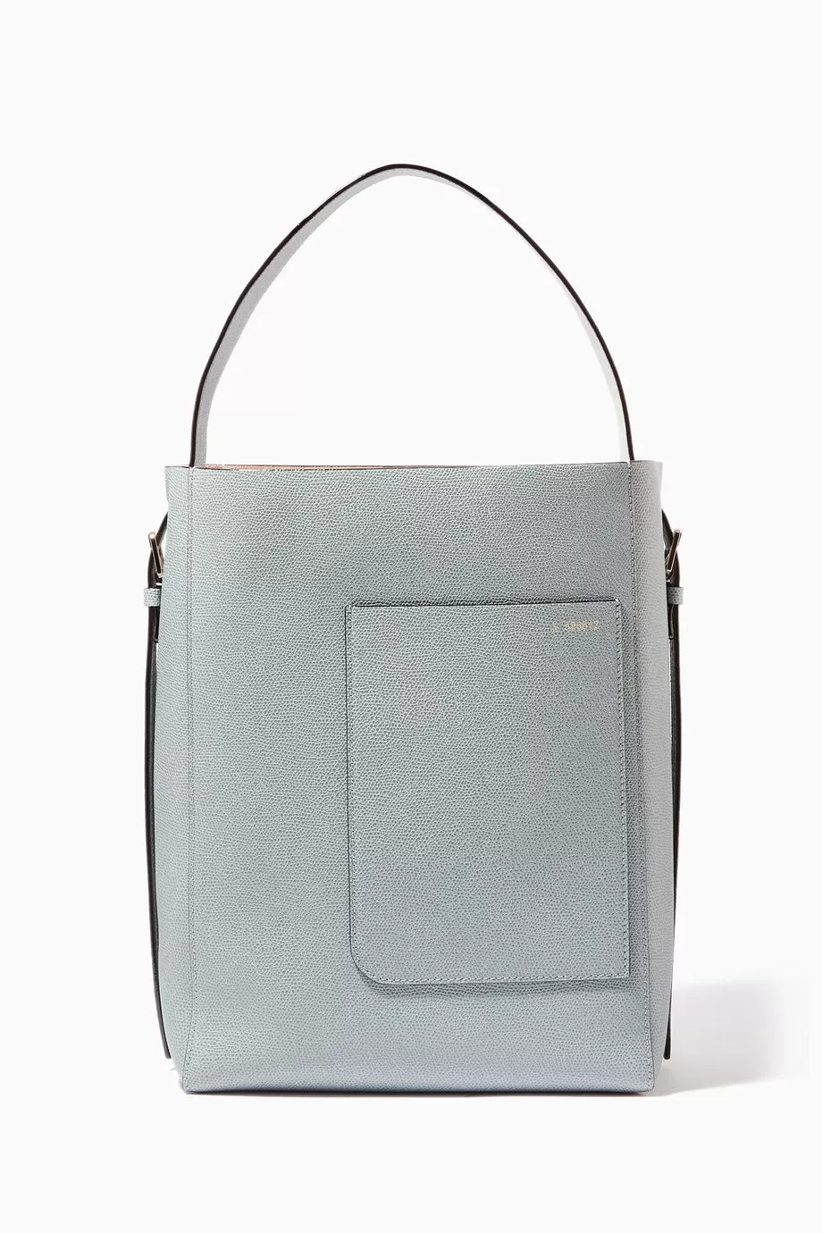 Medium Bucket Bag in Calf Leather