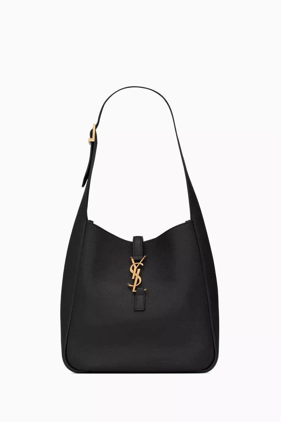 Le 5 À 7 Small Hobo Bag in Smooth Leather