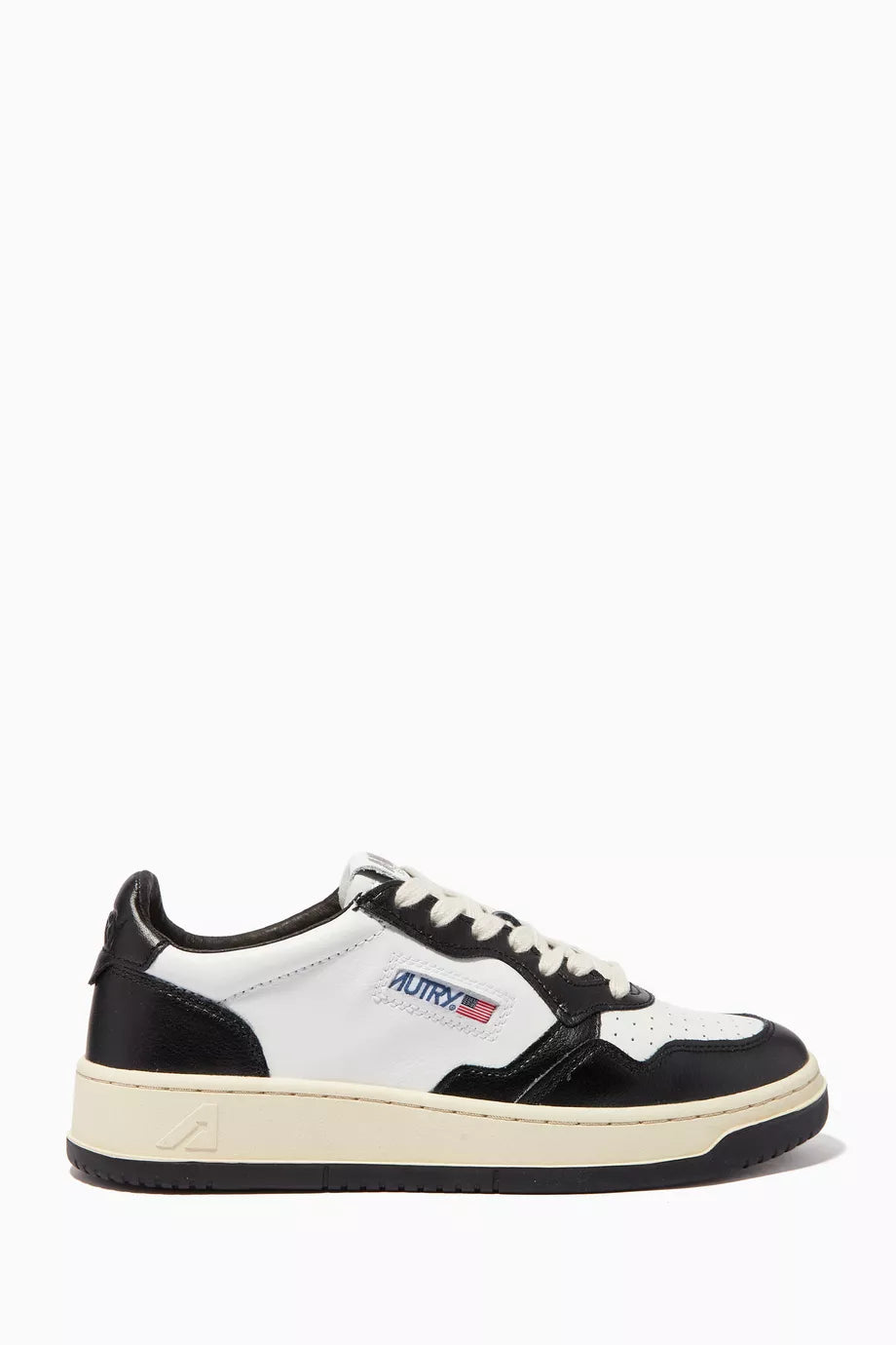 Medalist Low Sneakers in Leather