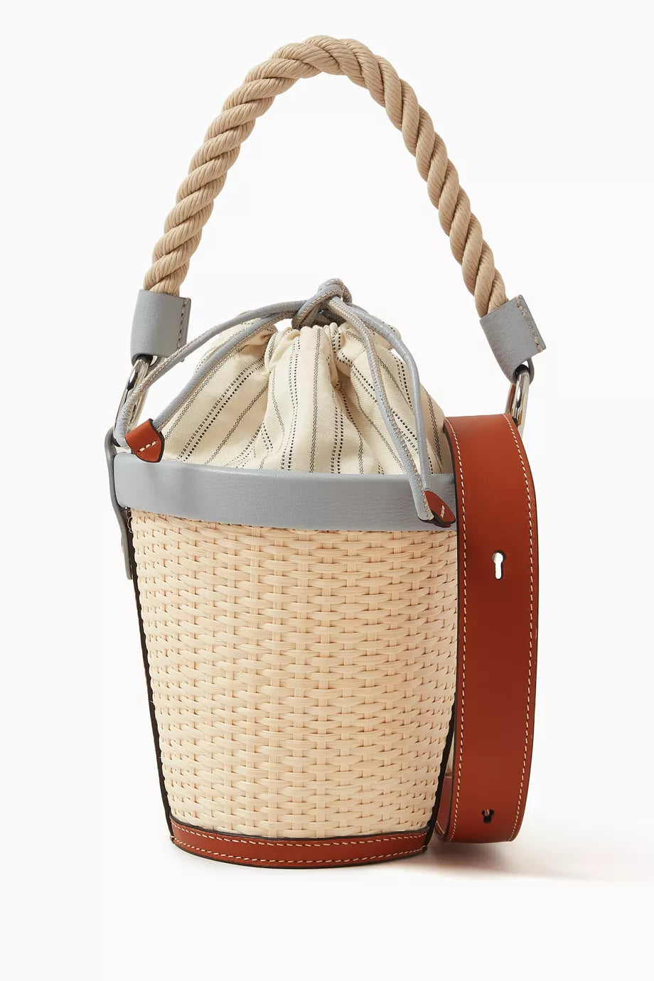 AVP Bucket Bag in Straw & Calf Leather
