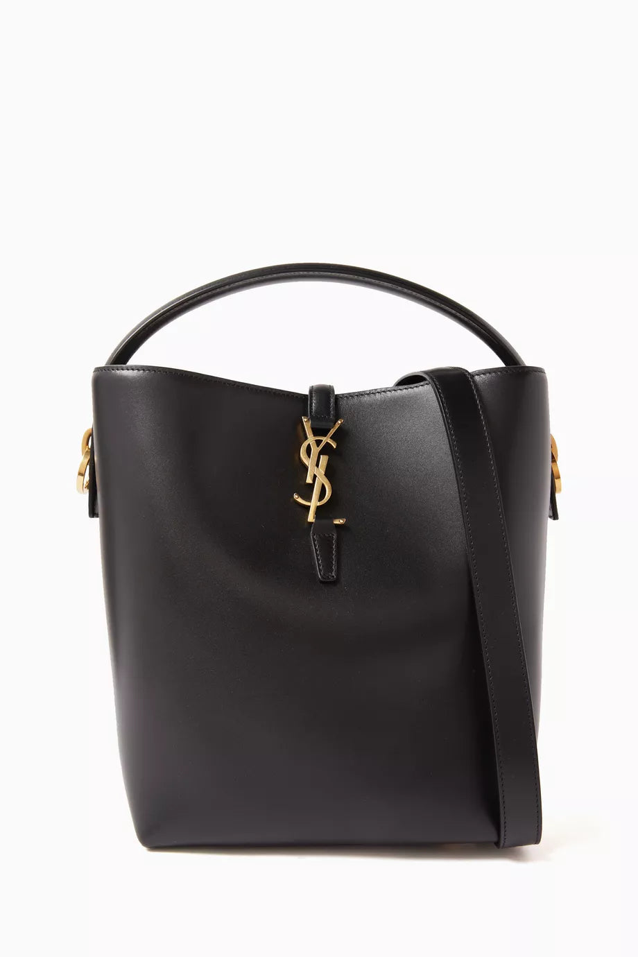 Le 37 Bucket Bag in Leather