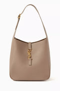 Le 5 À 7 Soft Small Hobo Bag in Smooth Leather