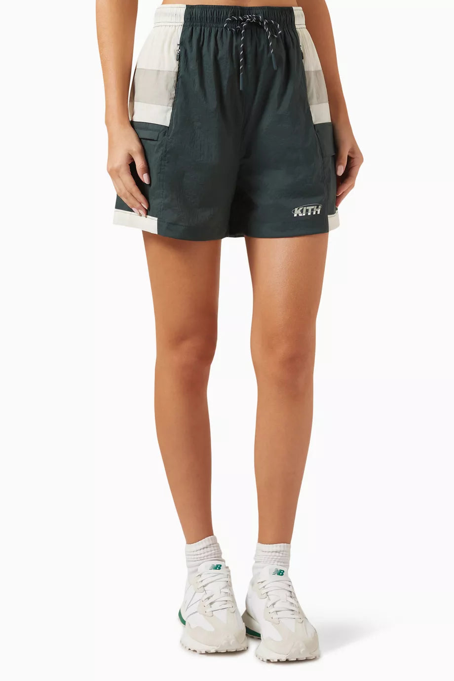 Amira Wind Shorts in Stretch-nylon