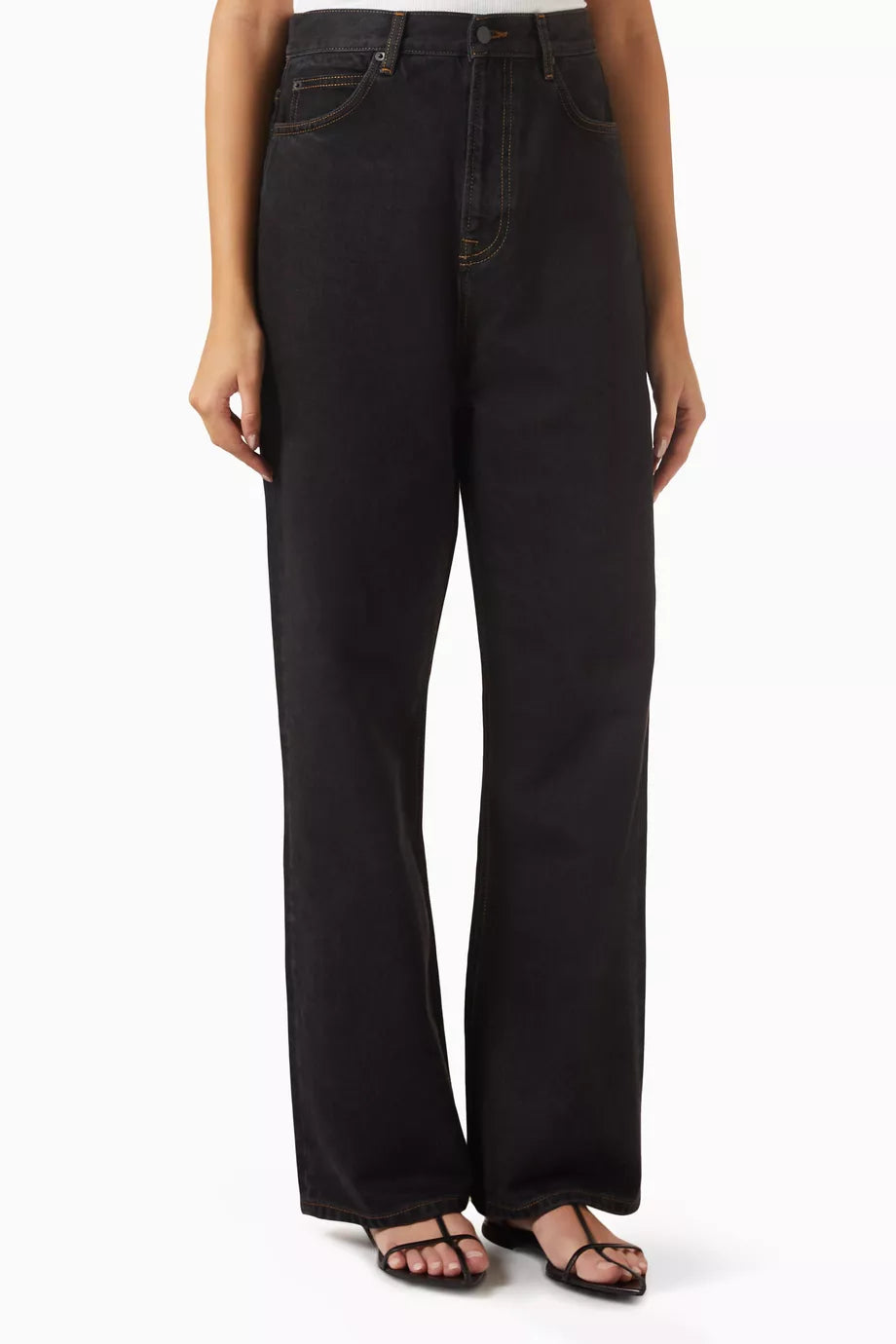 Low-rise Straight Leg Jeans