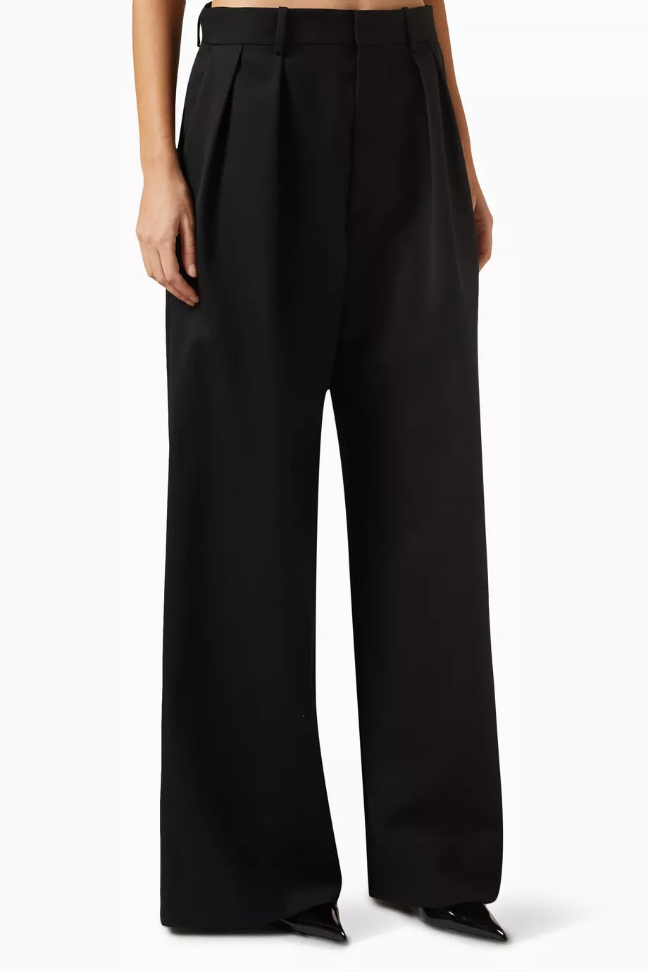 Low-rise Pants in Virgin Wool