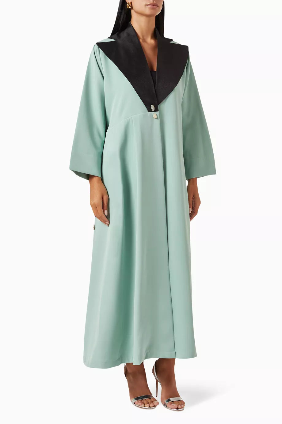 Coat Abaya in Crepe