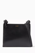 Giro Small Shoulder Bag in Leather