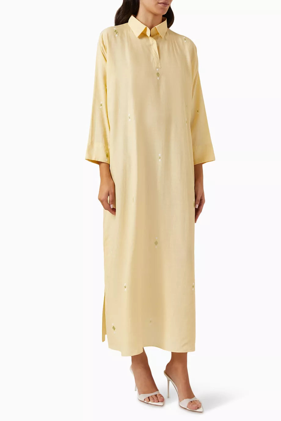 Embroidered Kaftan in Linen