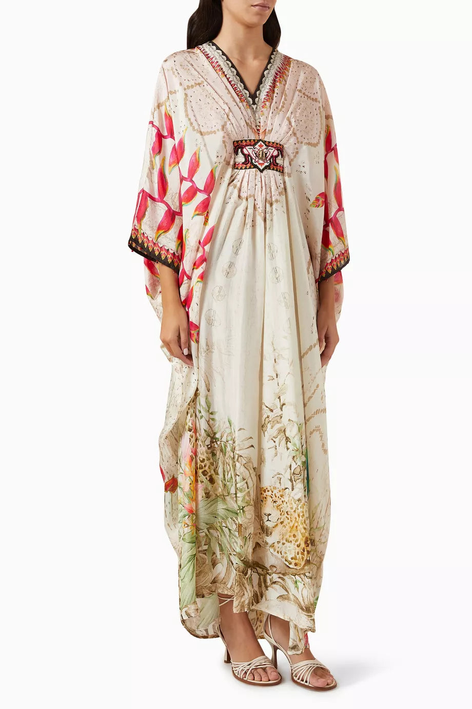 Embellished-brooch Kaftan in Silk