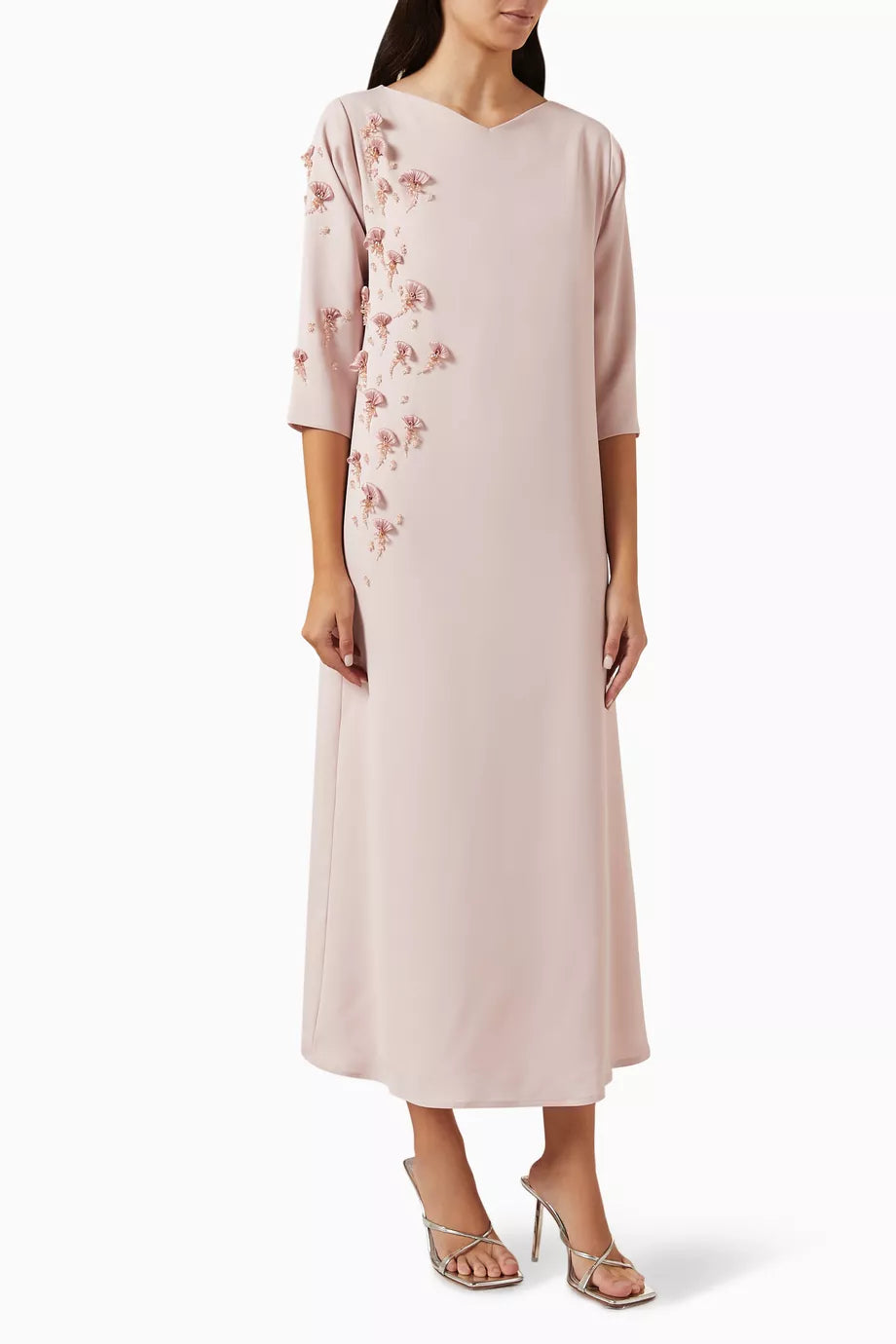 3D Bead-embellished Kaftan