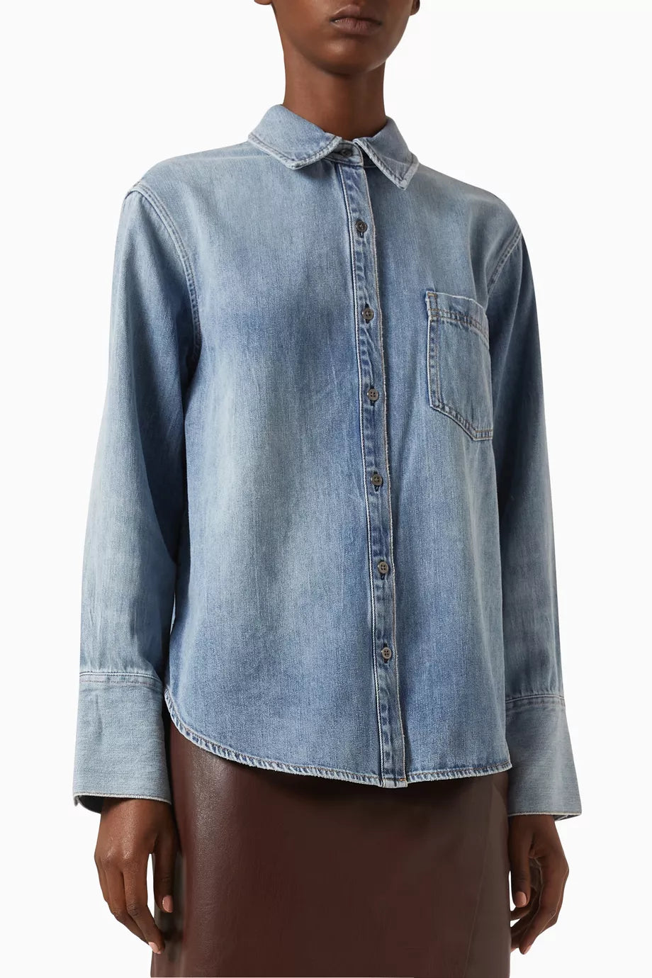 Finely Oversized Shirt in Denim