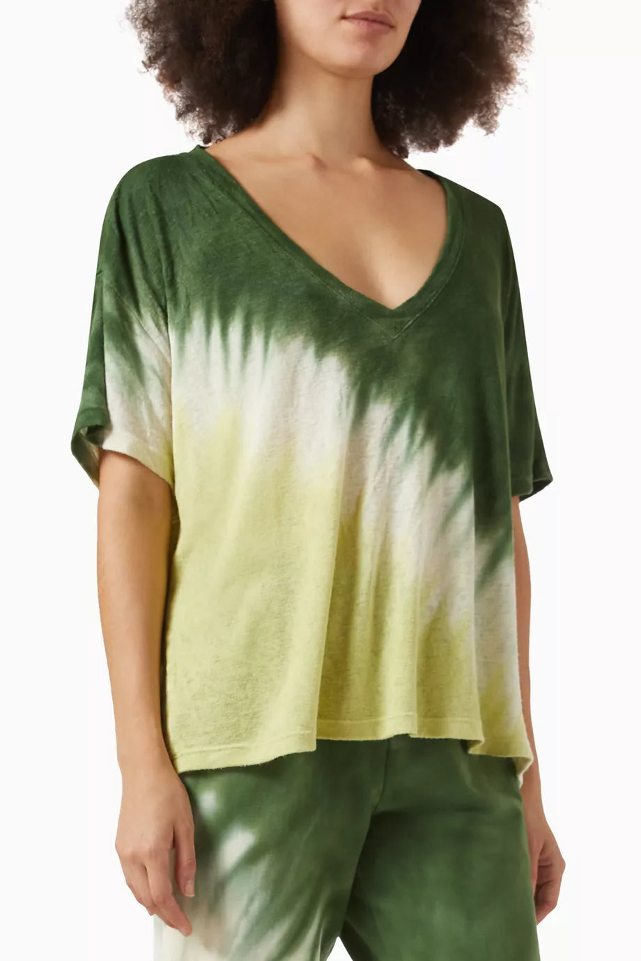 Chase V-neck T-shirt in Rayon-blend