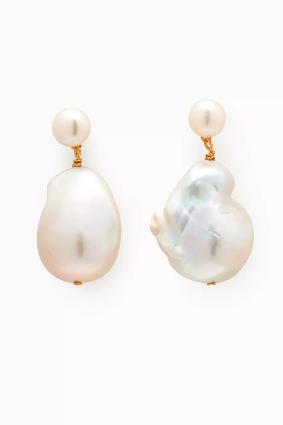 Iianthia Earrings with Pearls